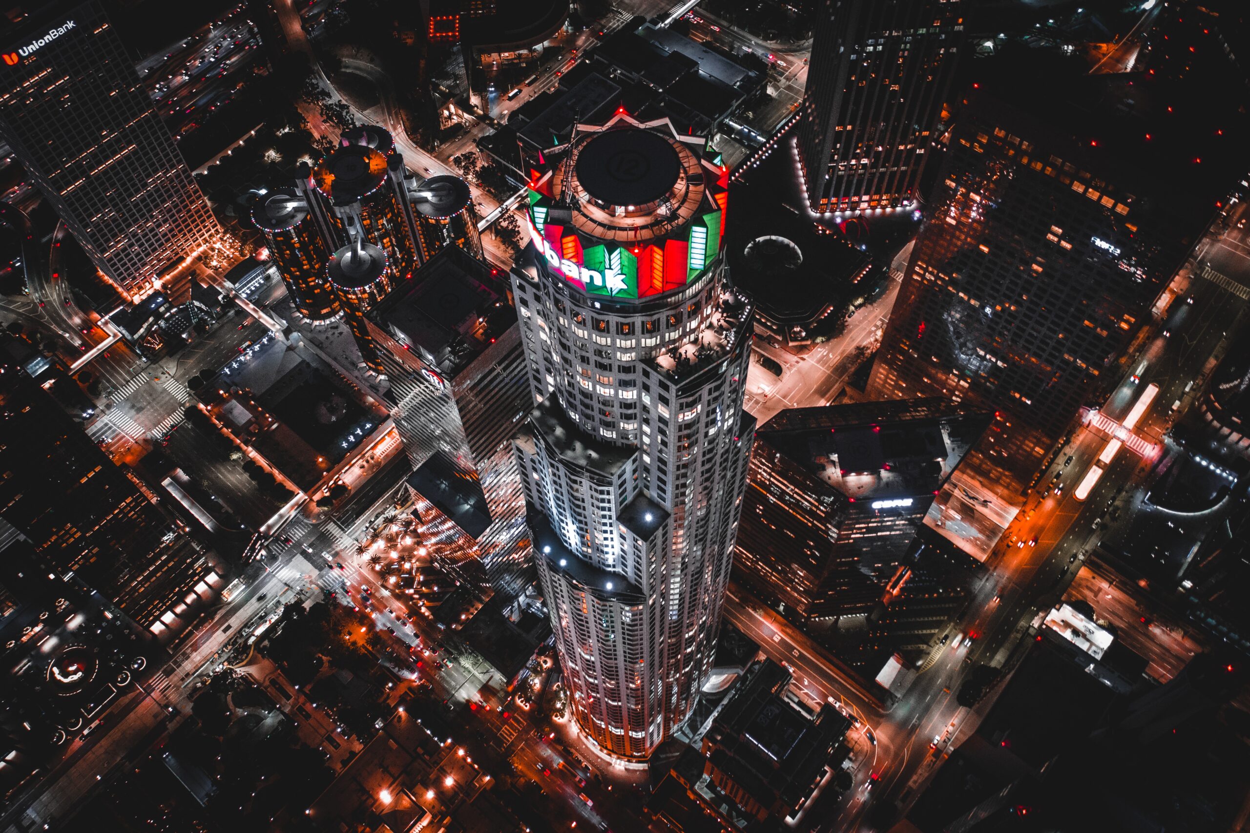 Free Zone vs Mainland in the UAE
